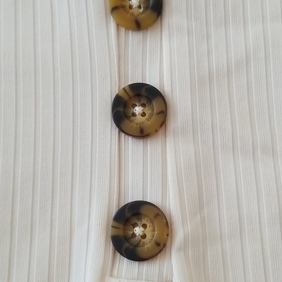 Cream bodysuit - Picture 3 of 3